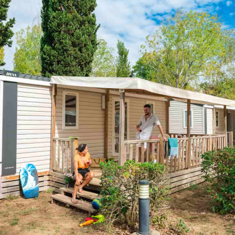 mobil-home-camping-occitan.jpg